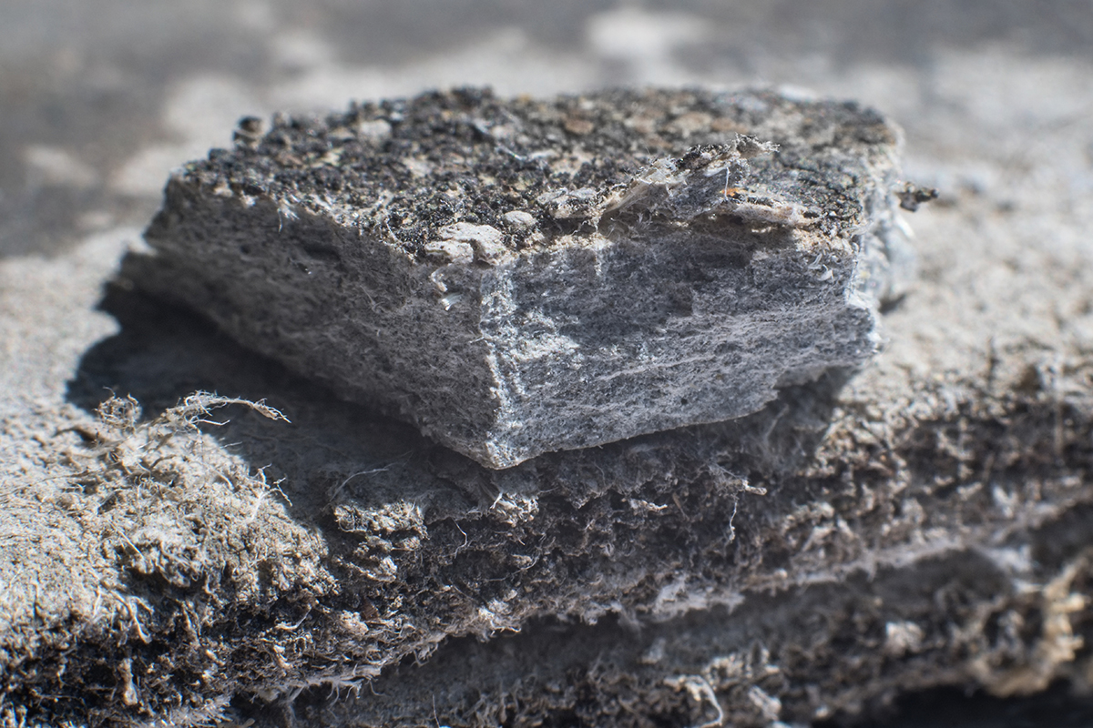 瓦礫等に含まれるアスベスト